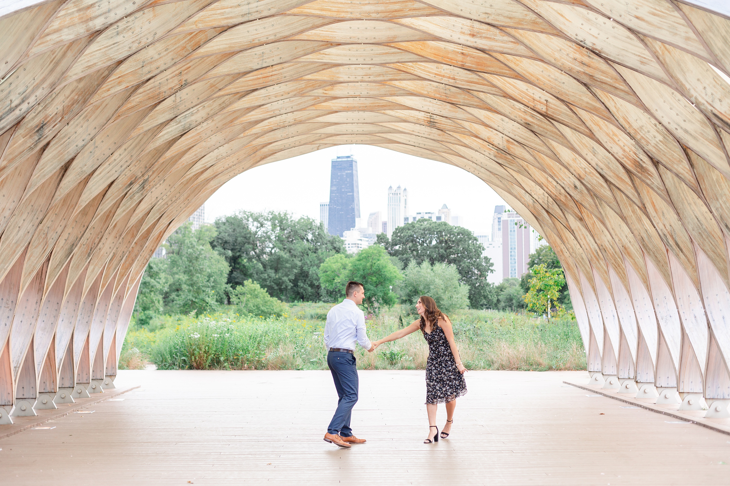 Chicago Engagement Photos_0008.jpg Honeycomb Engagement