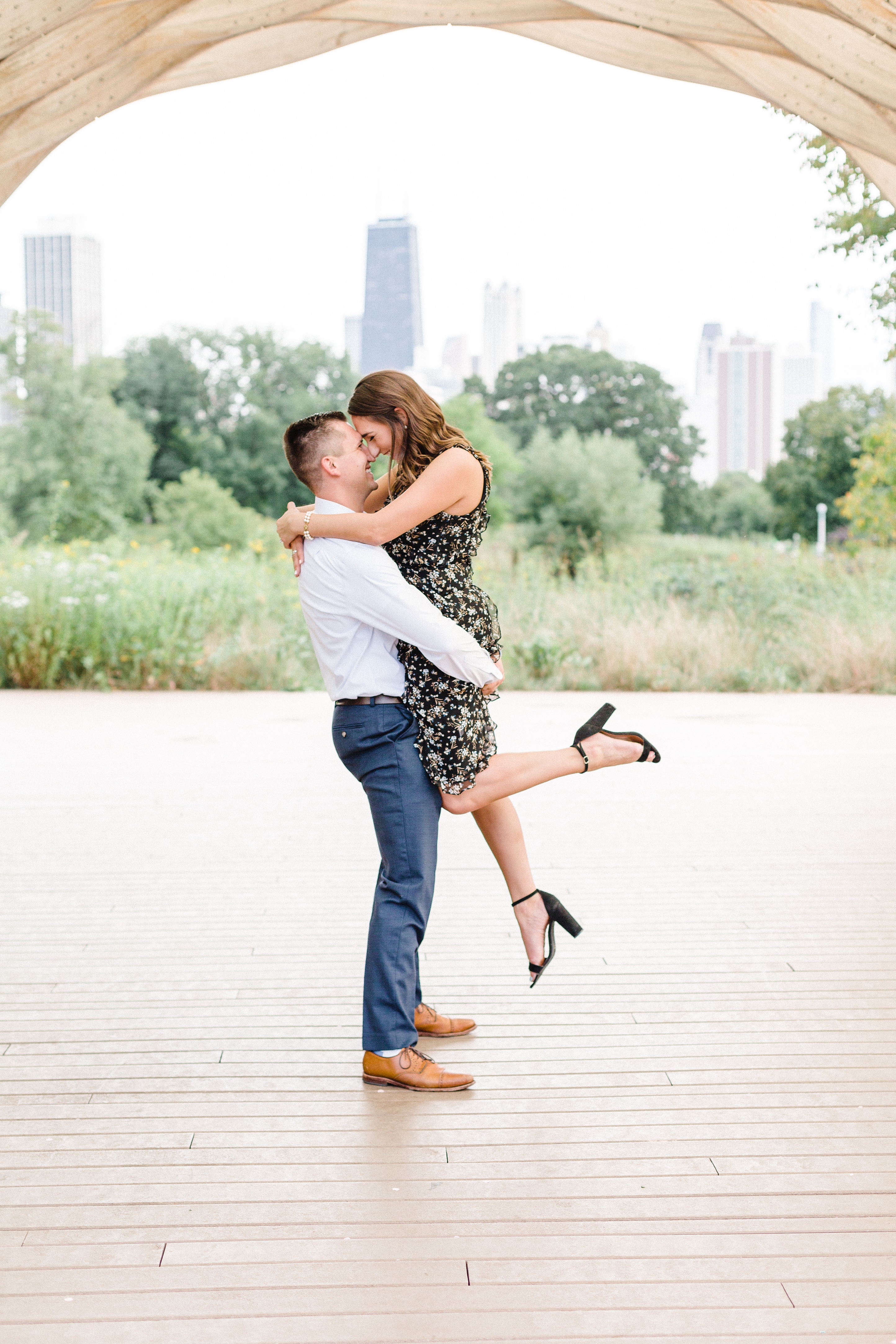 Chicago Engagement Photos_0009.jpg Honeycomb Engagement Photos