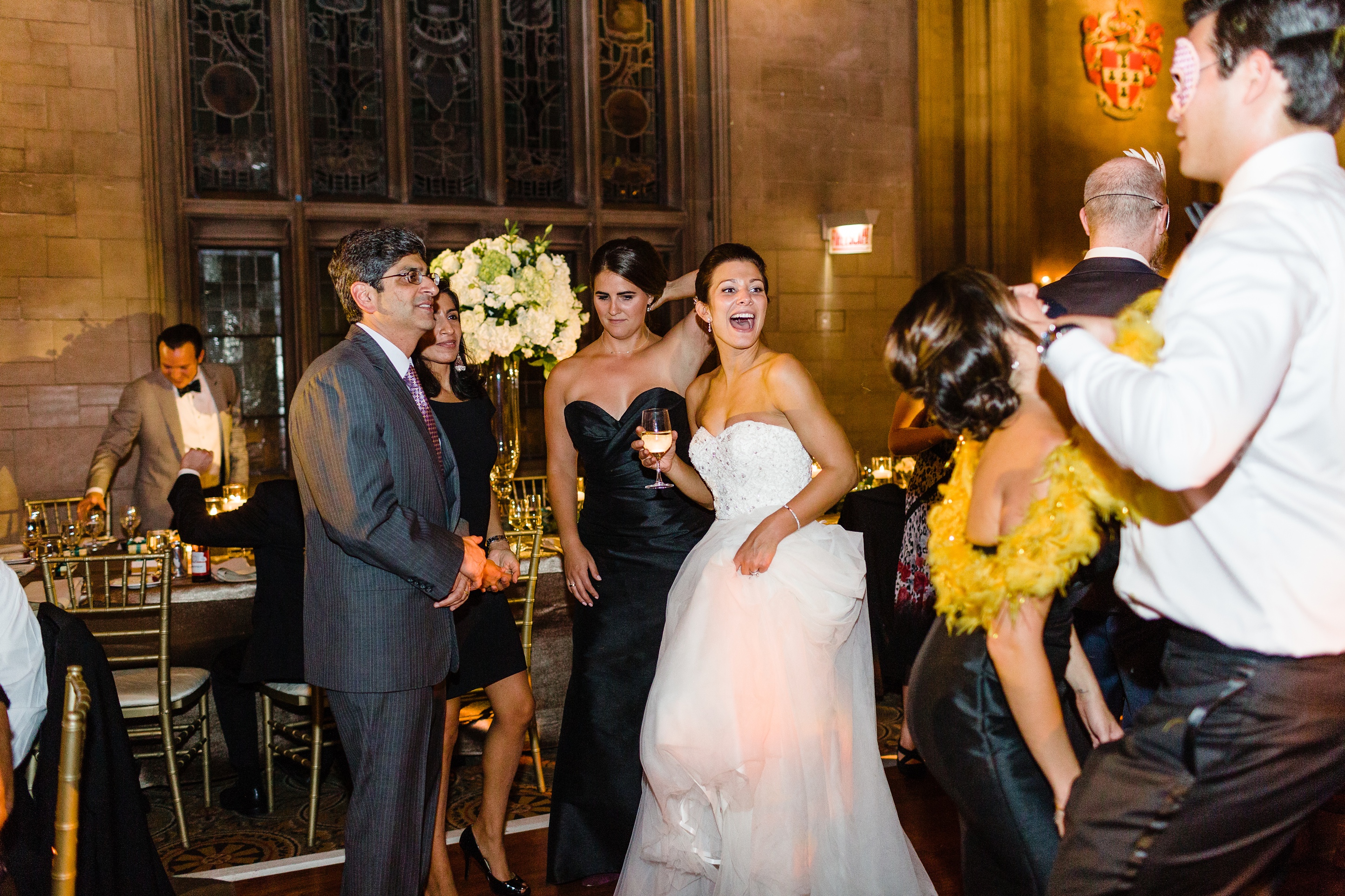 ClassicElegantDowntownChicagoWedding_0049.jpg