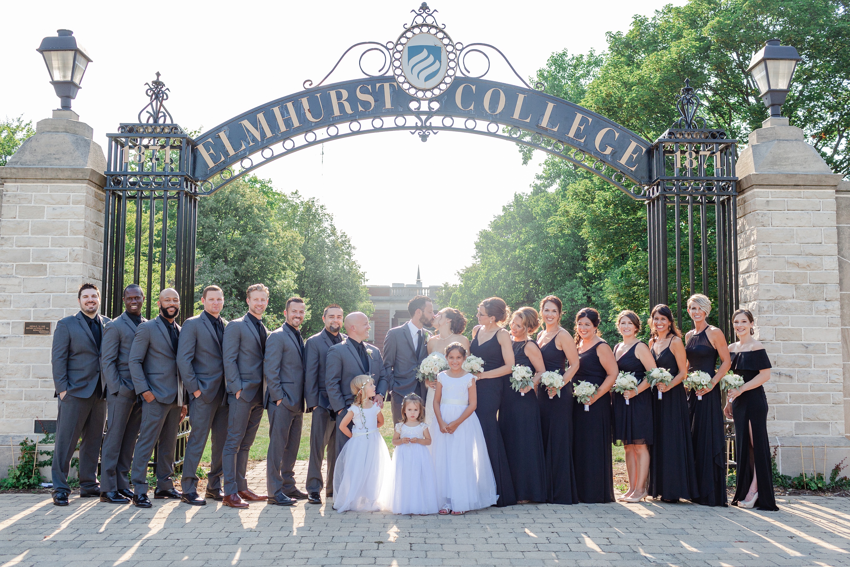 ElmhurstCollegeWeddingPhotos_0021.jpg