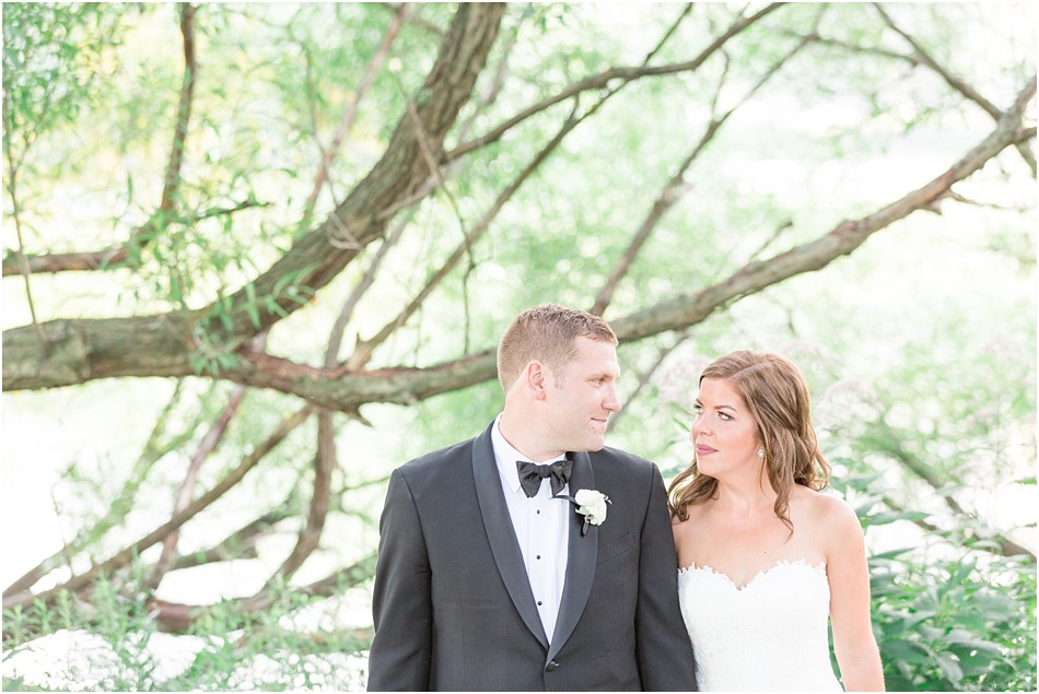 Germania Place Chicago Wedding Nikole Marie Photography germania-place-chicago-wedding-nikole-marie-photography