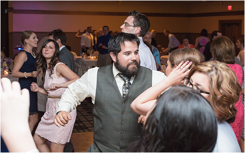 Libertyville_DoubleTreee_Wedding_0080.jpg