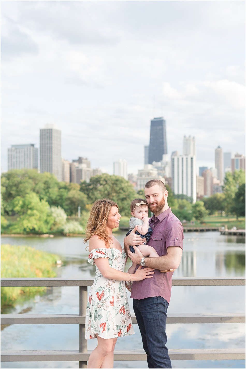 LincolnParkHoneyCombFamilyPhotos_0004.jpg LincolnParkHoneyCombFamilyPhotos_0004.jpg