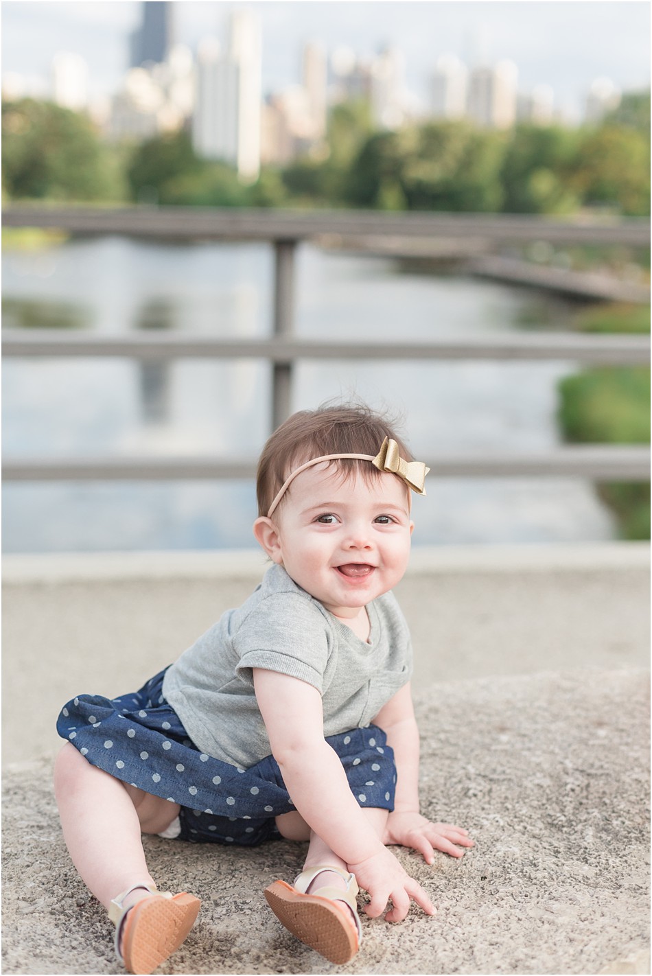 LincolnParkHoneyCombFamilyPhotos_0007.jpg LincolnParkHoneyCombFamilyPhotos_0007.jpg