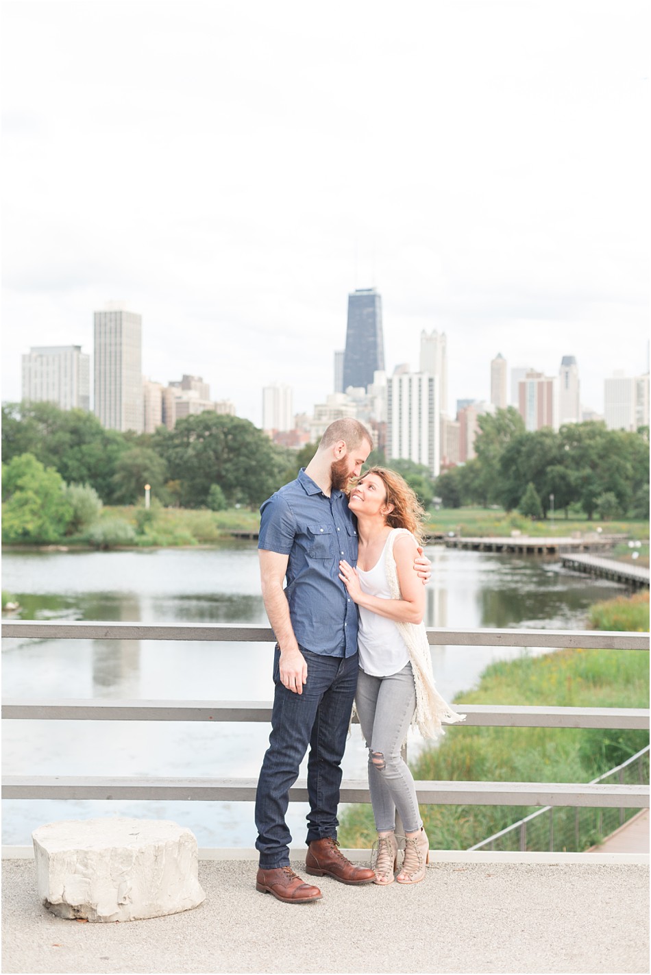 LincolnParkHoneyCombFamilyPhotos_0020.jpg LincolnParkHoneyCombFamilyPhotos_0020.jpg