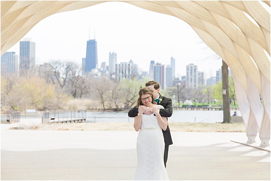 Honeycomb in Lincoln Park with Bride and Groom
