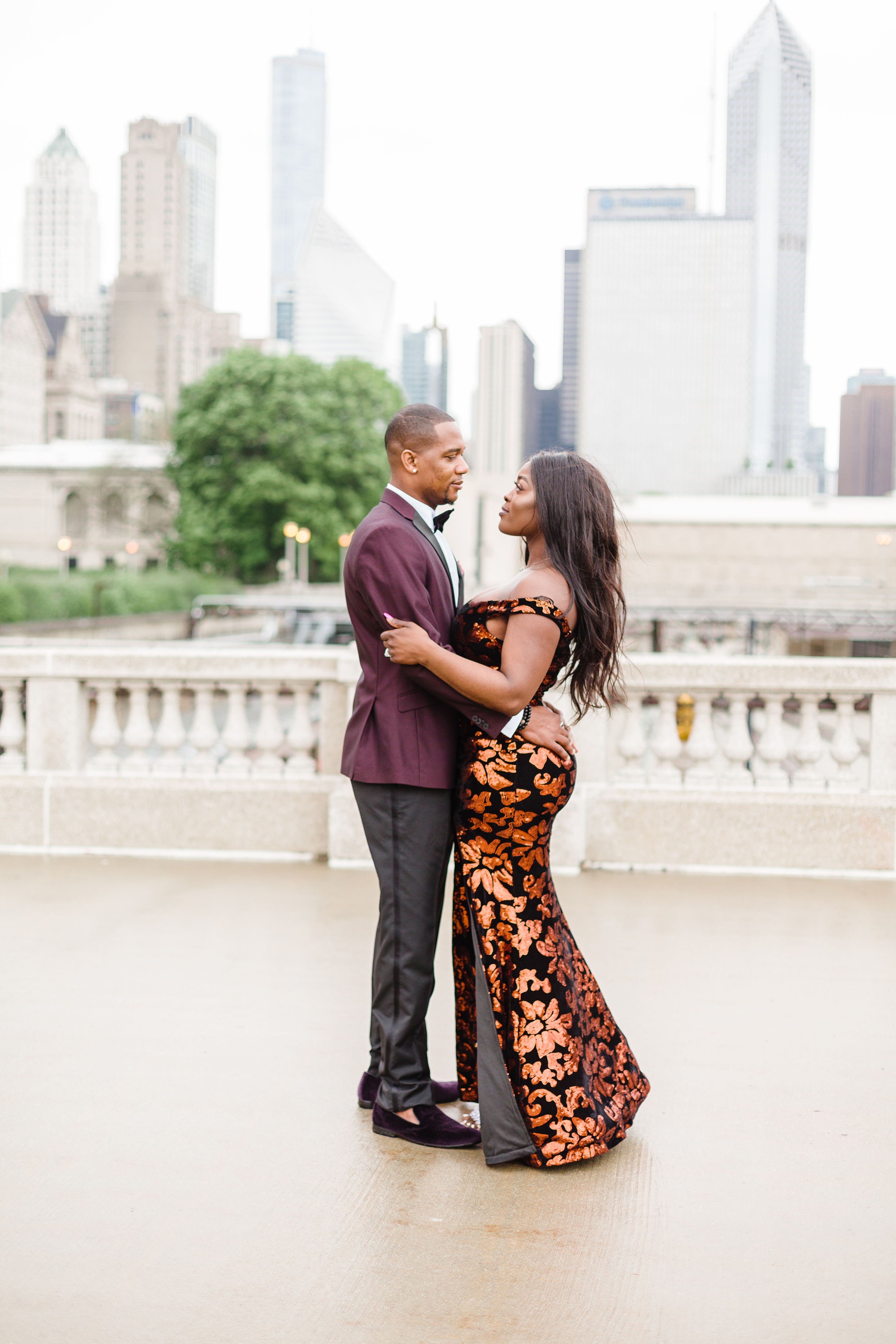 Stunning Downtown Chicago Engagement Photos_0011.jpg Stunning Downtown Chicago Engagement Photos_0011.jpg