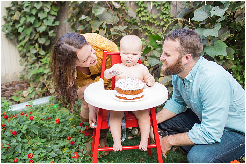 first-birthday-party-photo-chicago_0009.jpg First Birthday Smash Cake